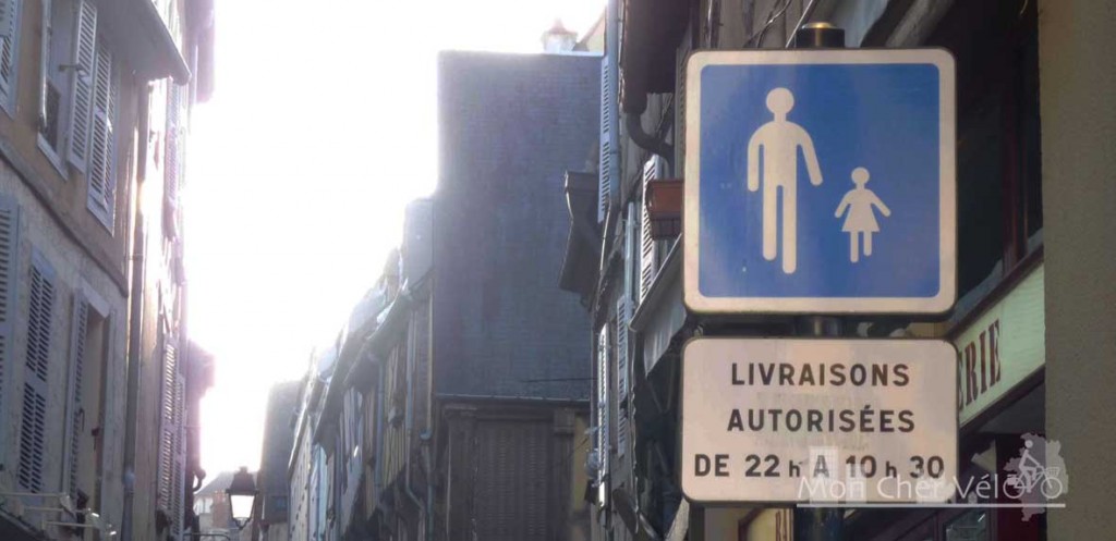 Aire Piétonne à Bourges