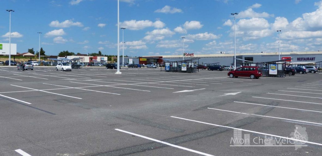 Parking Supermarché Bourges