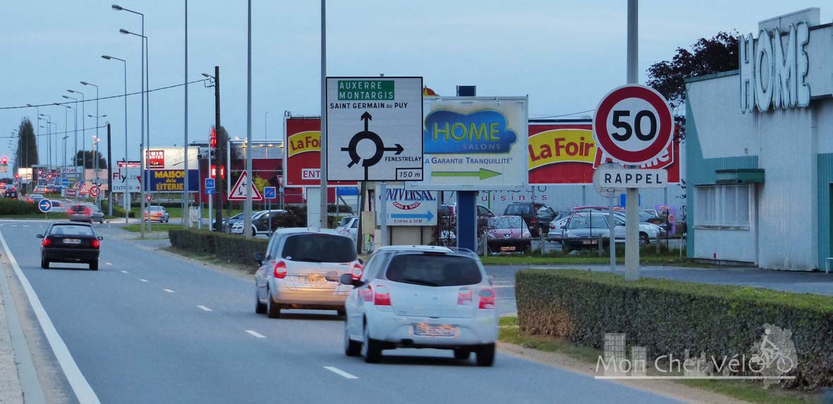 Route de la Charité Bourges