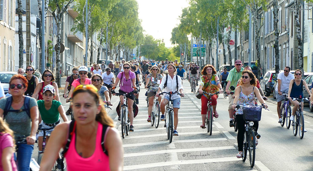 velorution 11 à Bourges